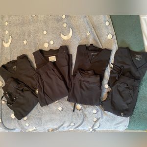 Petite Women’s Black Scrubs (XS)